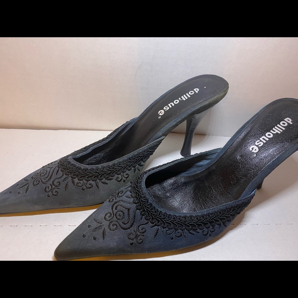 Women’s size 8 Dollhouse shoes